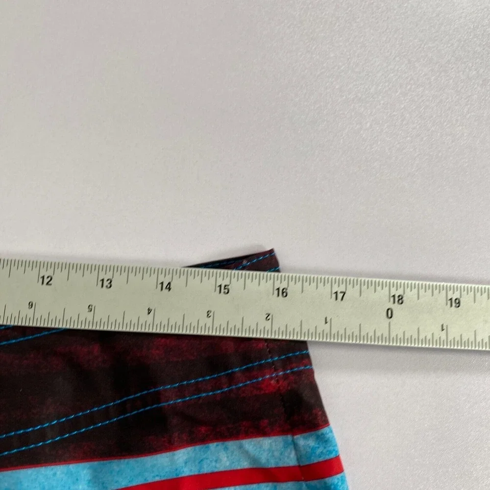 Oakley Board Shorts Mens 33 Blue Red Surfing Swimming‎ Drawstring Striped Beach